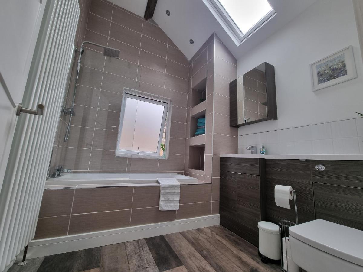 Hill View Villa Abertillery Exteriör bild
