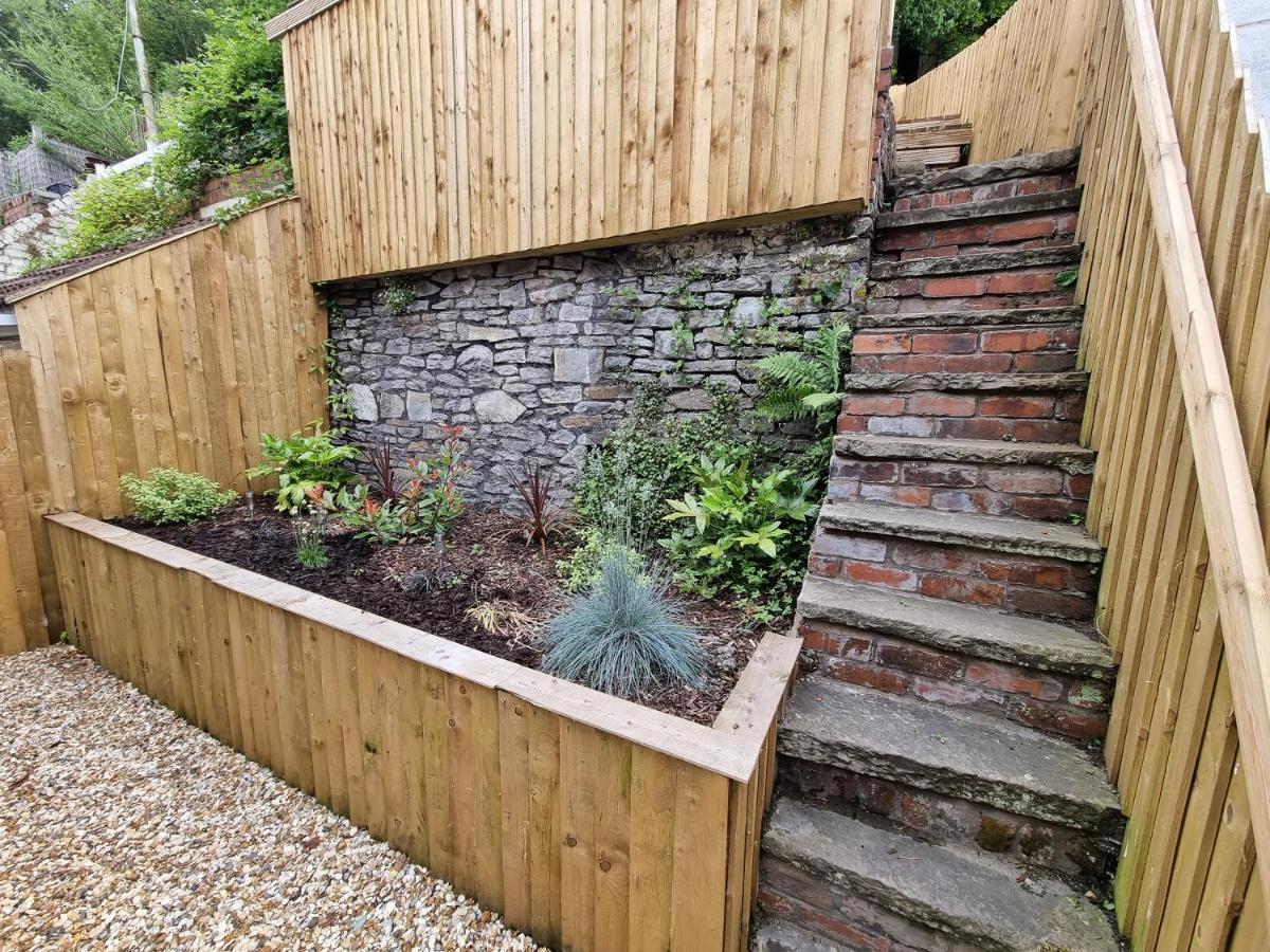 Hill View Villa Abertillery Exteriör bild